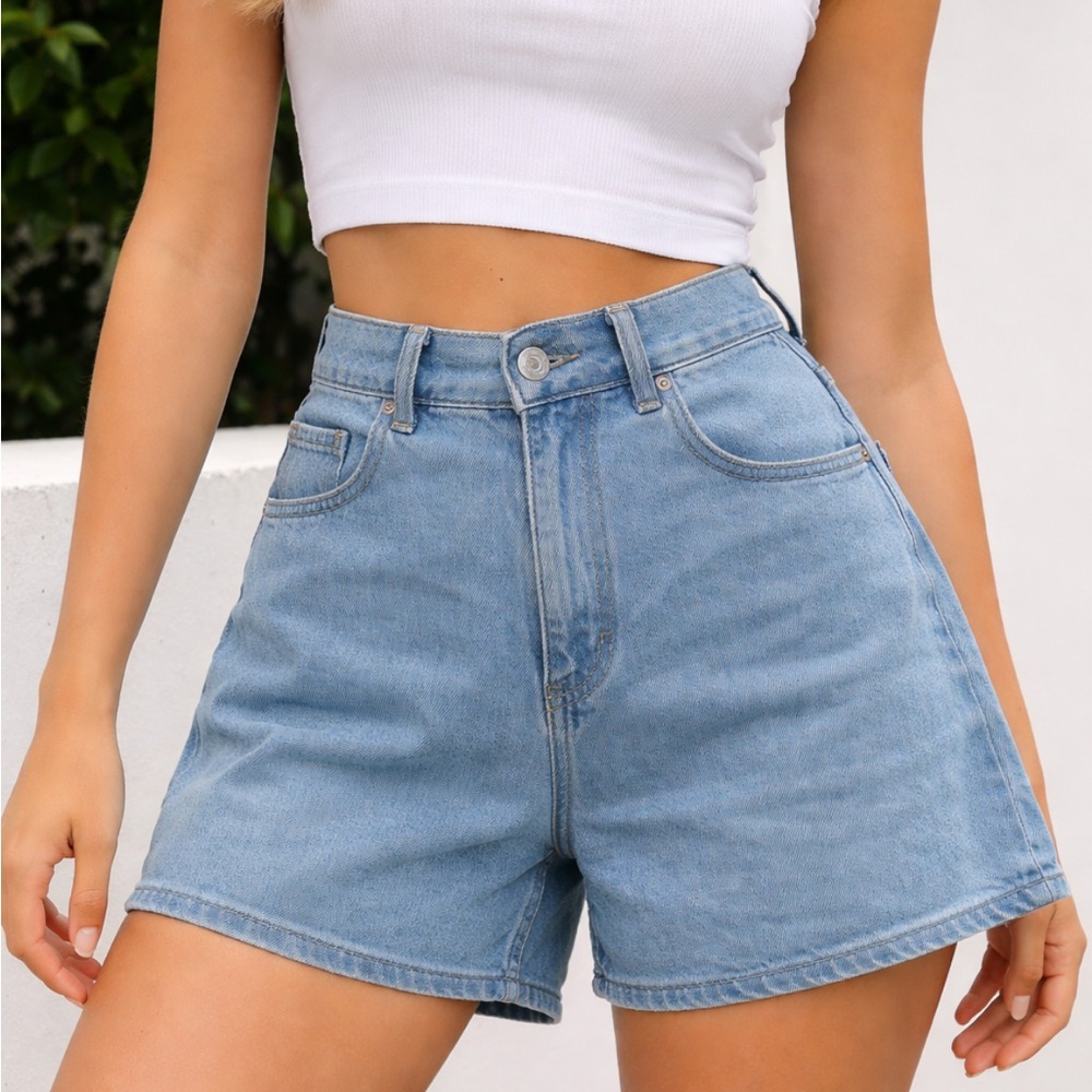 High-Rise Light Blue Denim Women’s Lee  Shorts